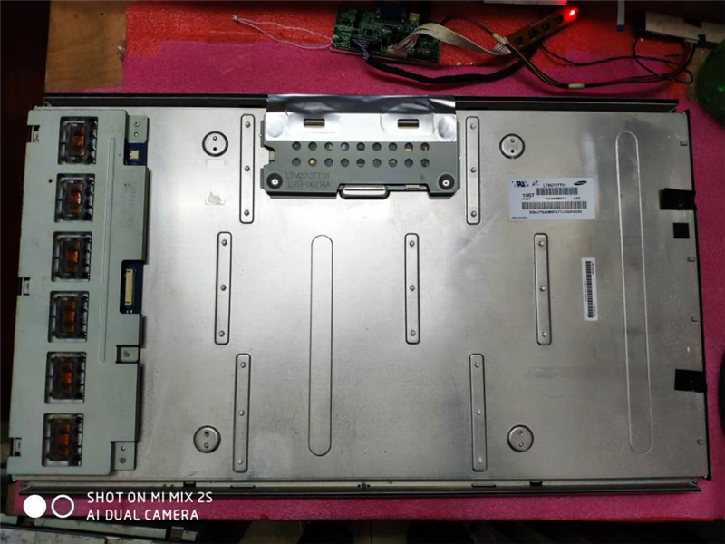 LTM270TT01 SAMSUNG LCD Panel