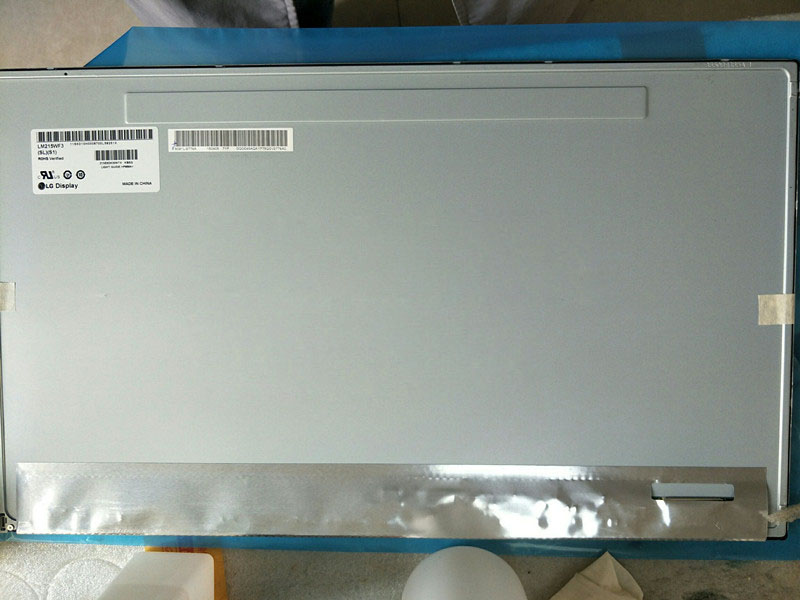 LM215WF3-SLN5 150pcs availabel