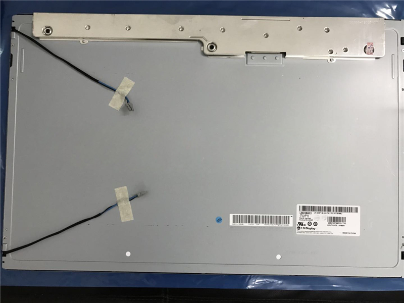 LM220WE1-TLP2 150pcs availabel