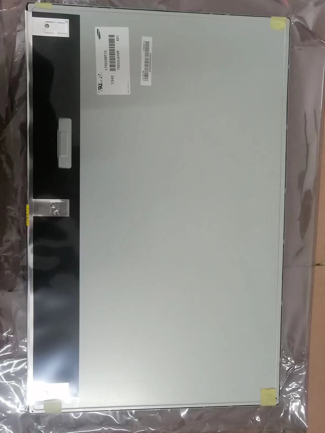 LTM220MT12 LCD screen