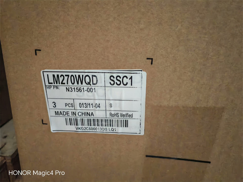 LM270WQD SSC1 LCD screen