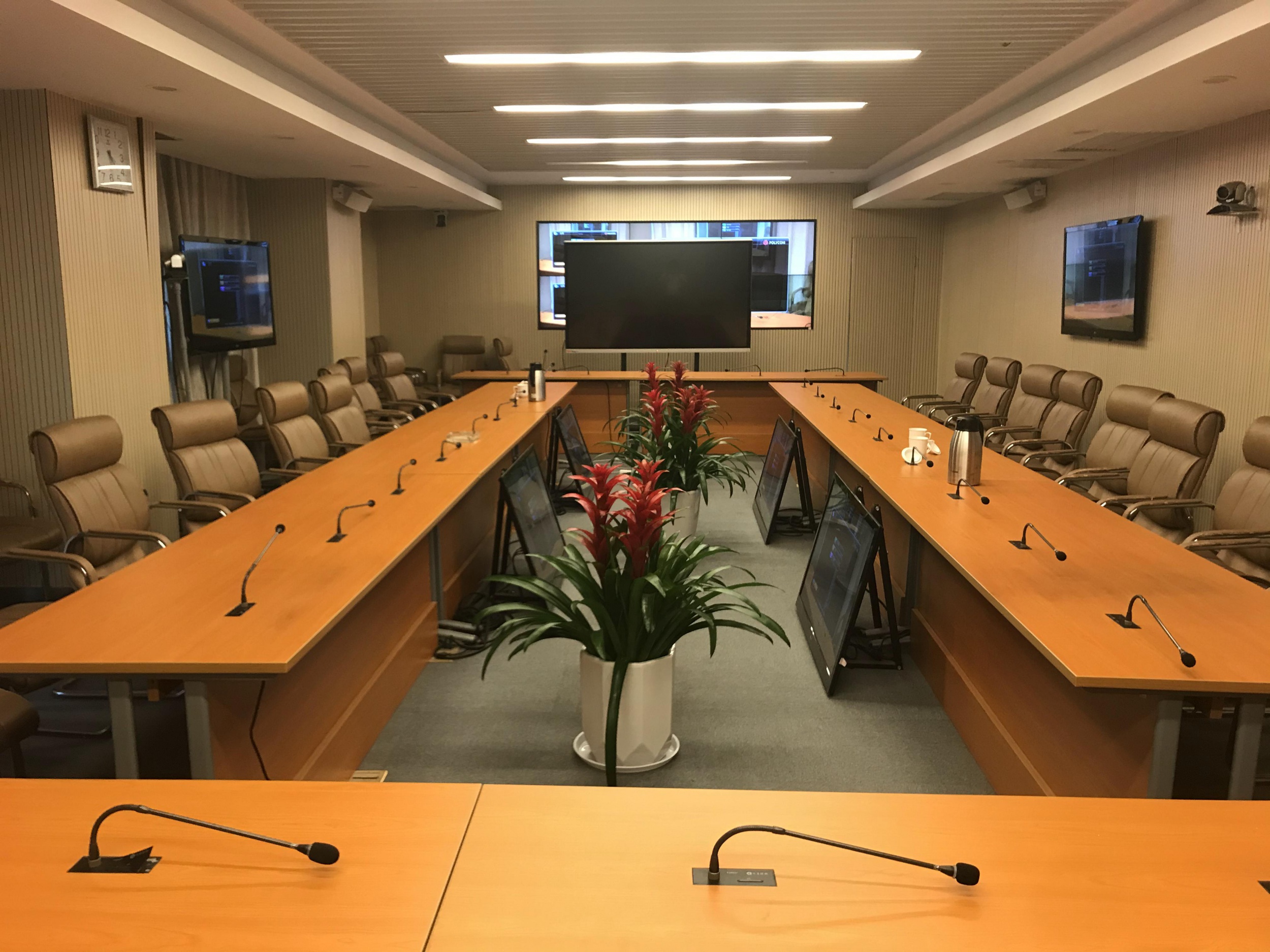 杭州湾先进制造全球路演中心