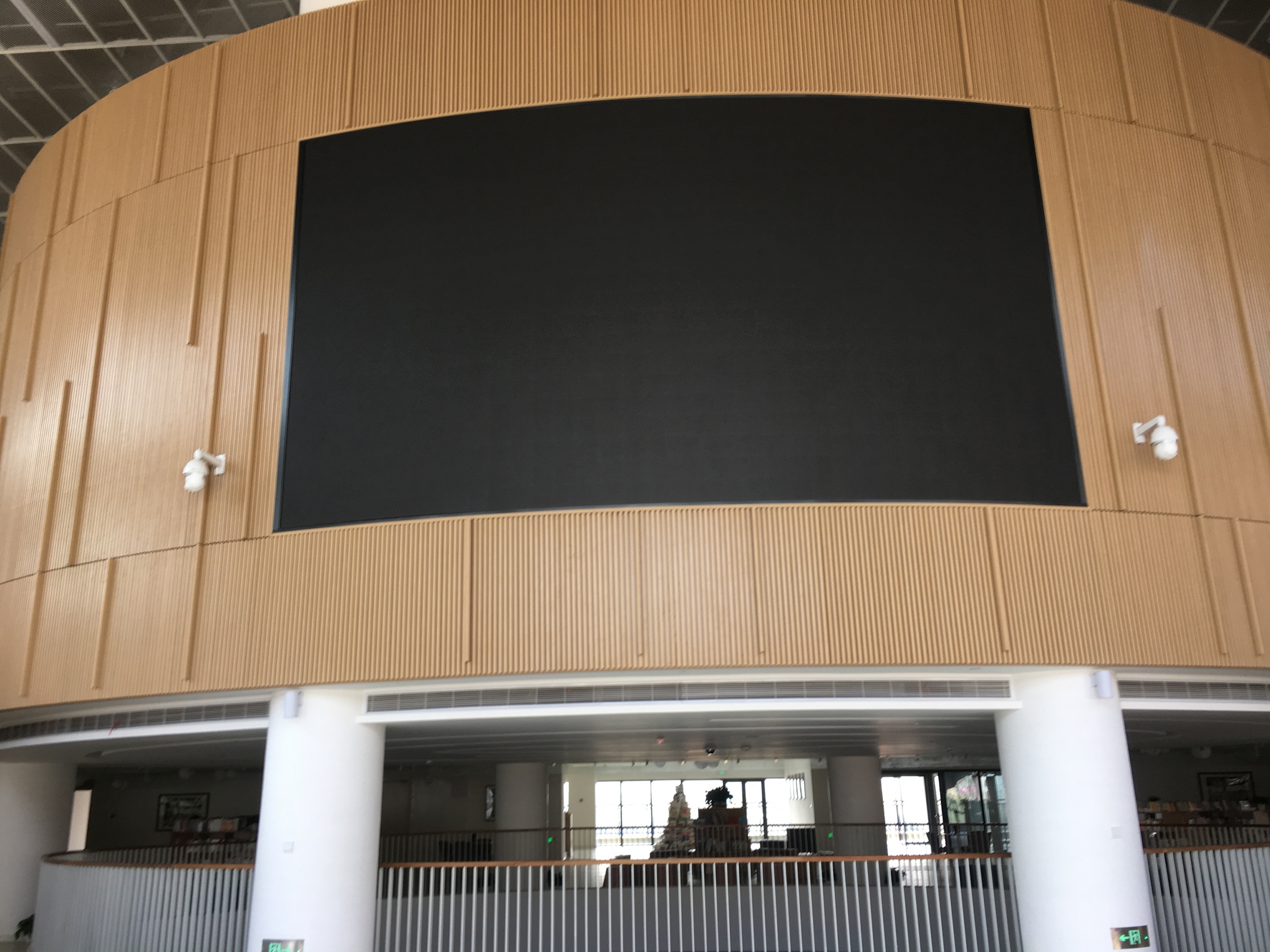 华东师范大学附属杭州学校