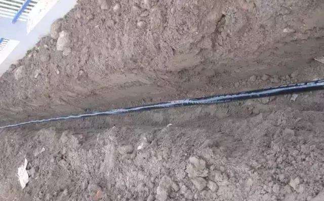 电缆直埋敷设