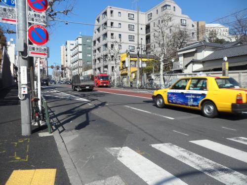 日本窄小的街道