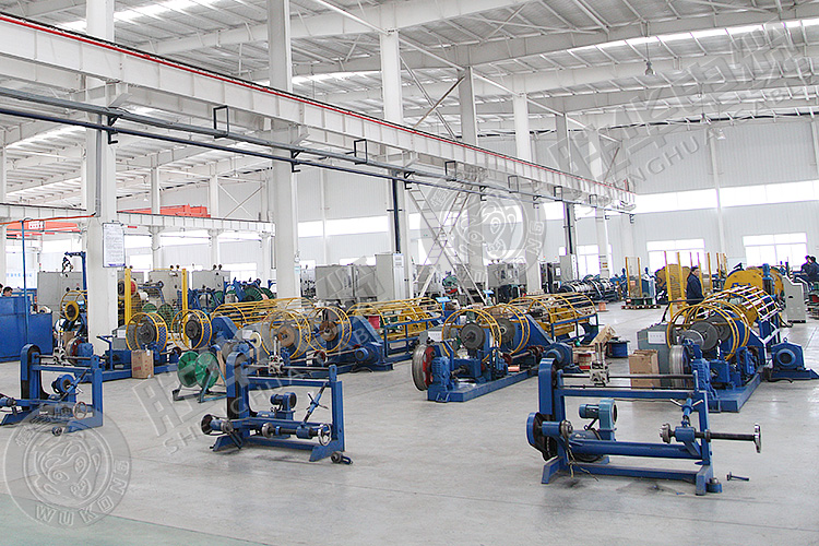控缆车间-对绞机