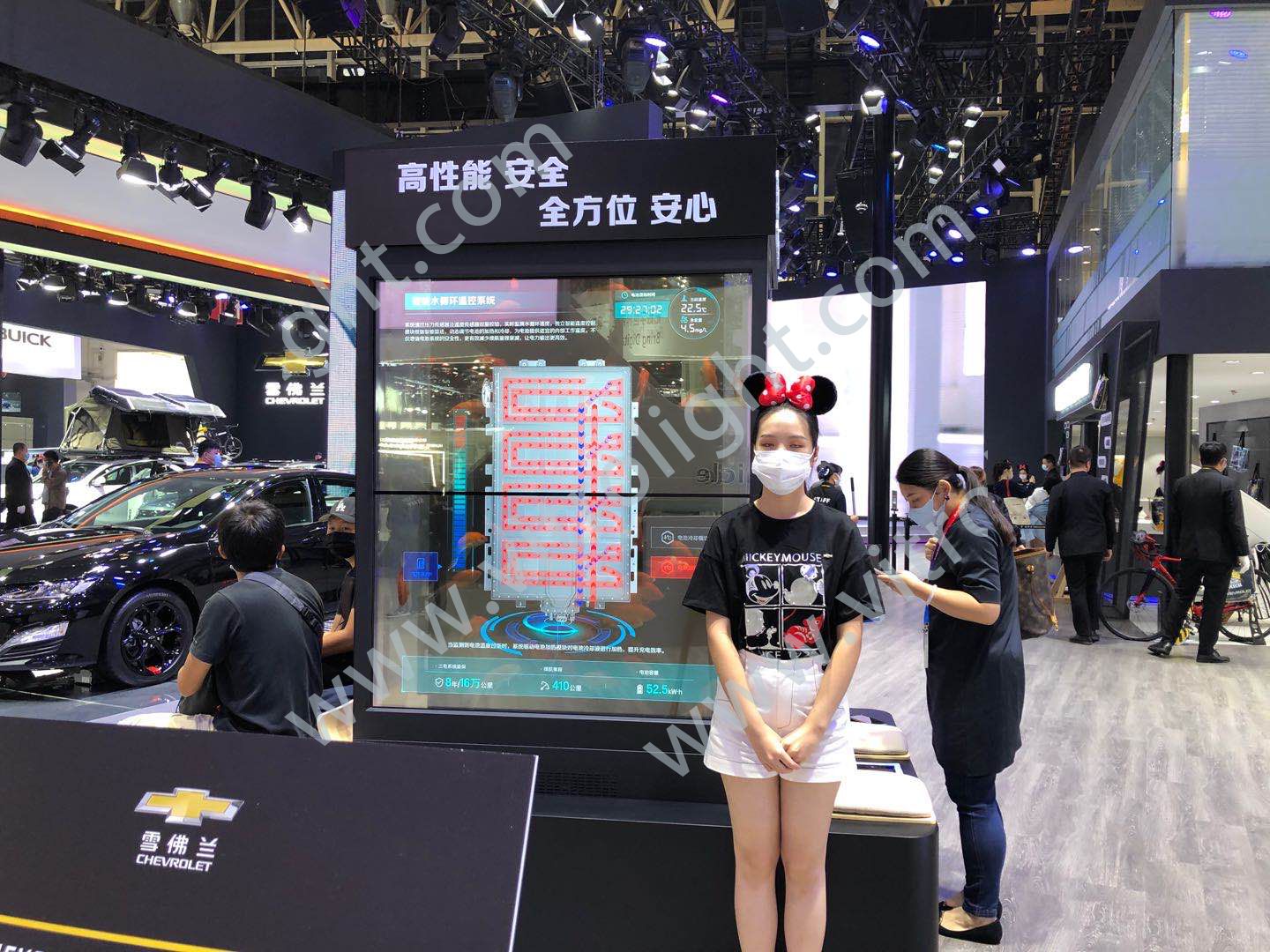 北京车展1×2拼接雪佛兰项目