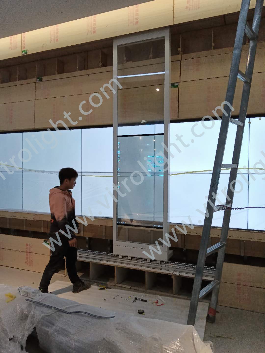 触摸透明OLED-山东滨州科学院滑轨项目