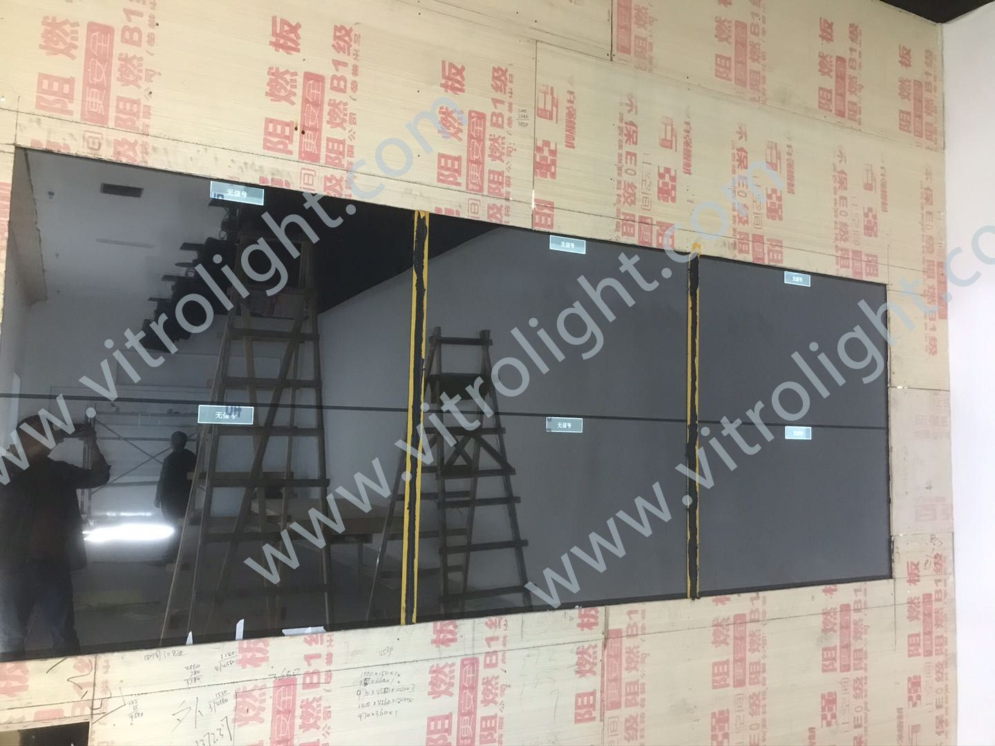 长沙市高新区管委会展馆55透明OLED2x3