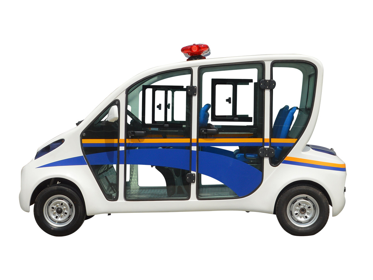 四人座封闭式电动巡逻车