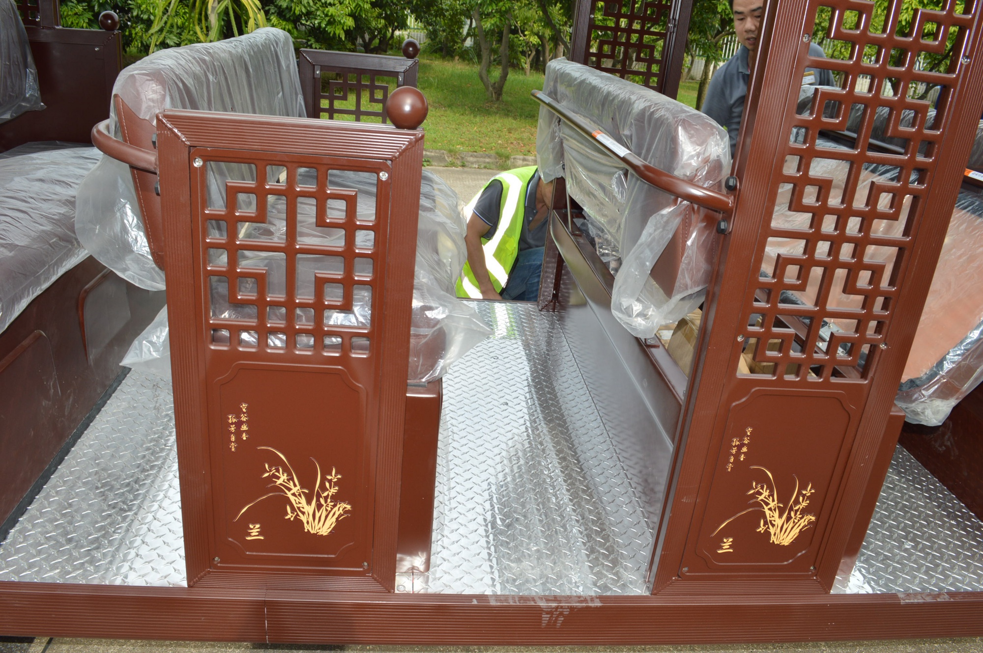 十四人座旅游观光车/仿古车