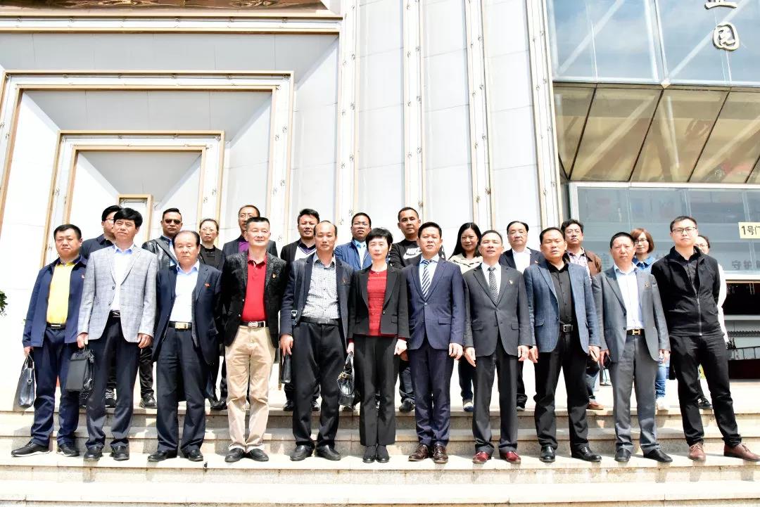 29家省级异地商会到广东商会观摩交流党建工作