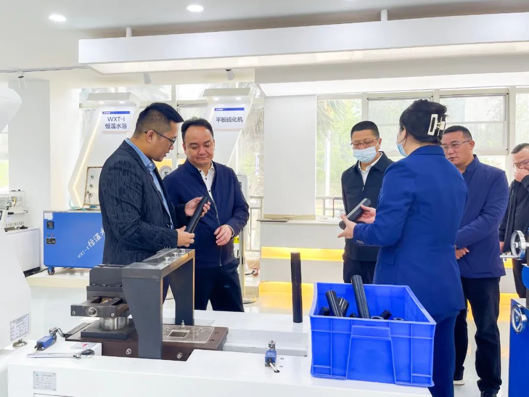 云南建投第六建设有限公司考察团一行莅临多宝电缆集团考察指导