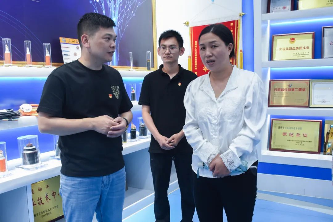 产改进行时 | 昆明市产改第六督查调研组赴三川电缆督查调研产改工作