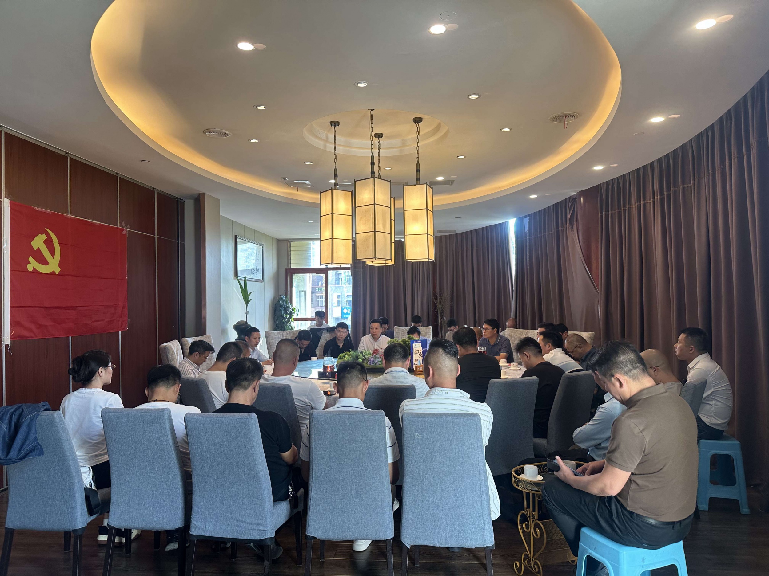 党建引领聚合力  提振信心促发展 云南省广东商会党总支开展9月主题党日活动