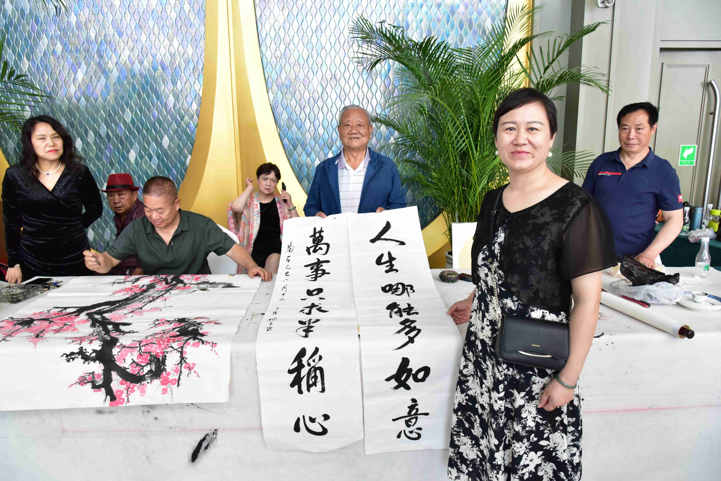 史万丰秘书长走访石博会书画艺术家