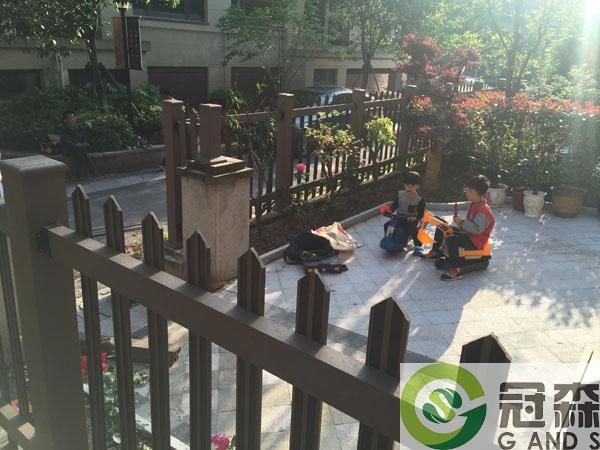 塑木柵欄工程