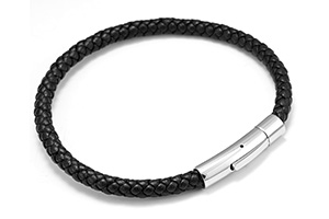 LEATHER-BRACELETS