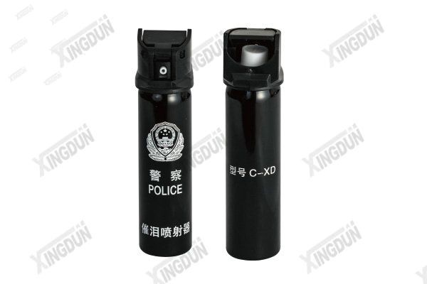 催泪喷射器