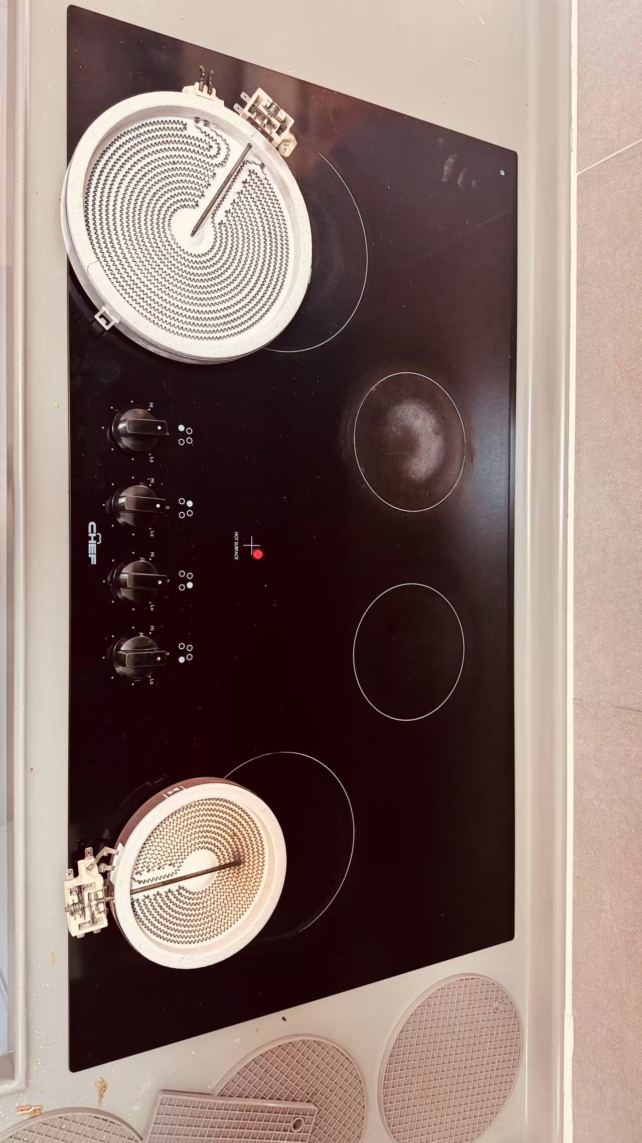 維修煮食爐不能打火或打火後易熄火？駿弘電器維修用心為你服務