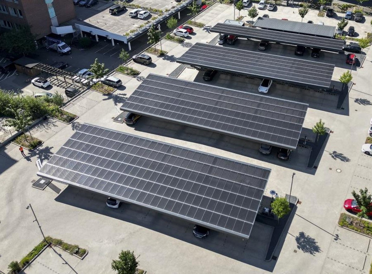 Application of solar carport in commercial and other fields