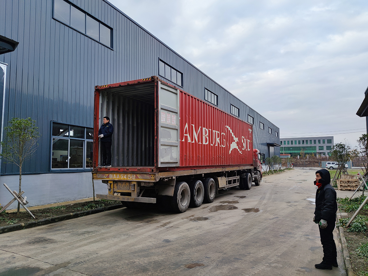 LOAD CONTAINER 2023....
