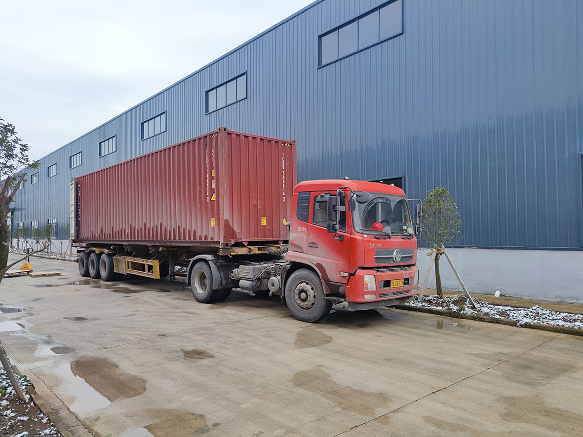 LOAD CONTAINER 2024....