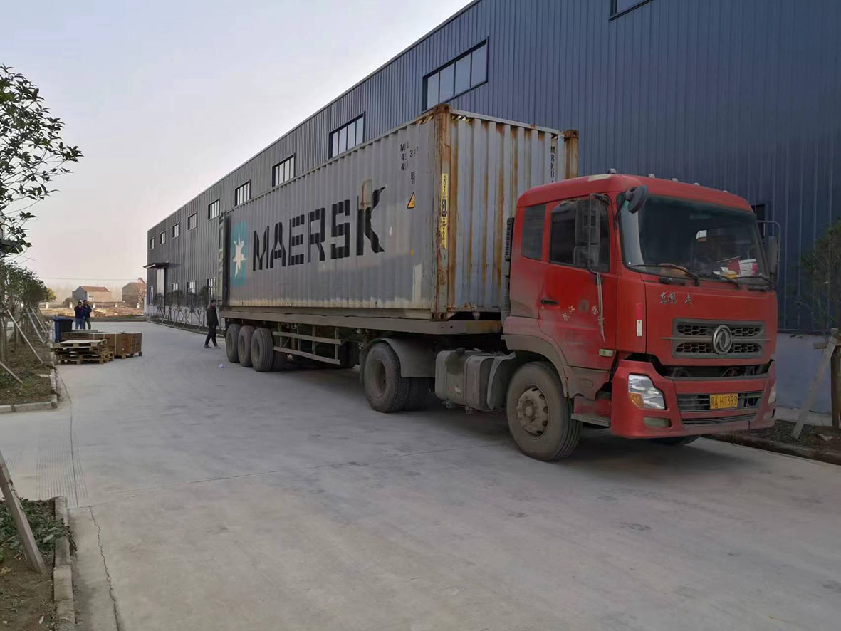 LOAD CONTAINER 2024....