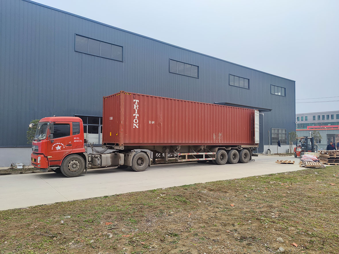 LOAD CONTAINER 2024....