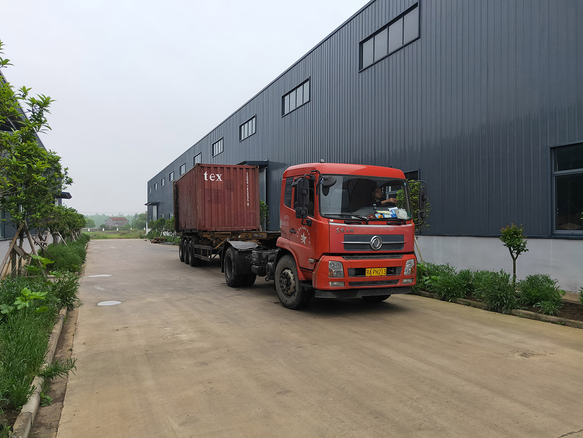 LOAD CONTAINER 2024....