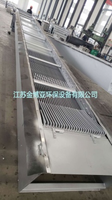 GL型回转式格栅除污机