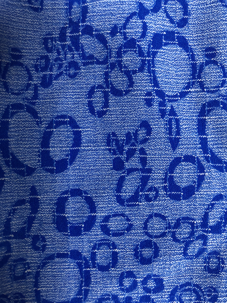 High-grade moisture wicking clothing woven fabric
