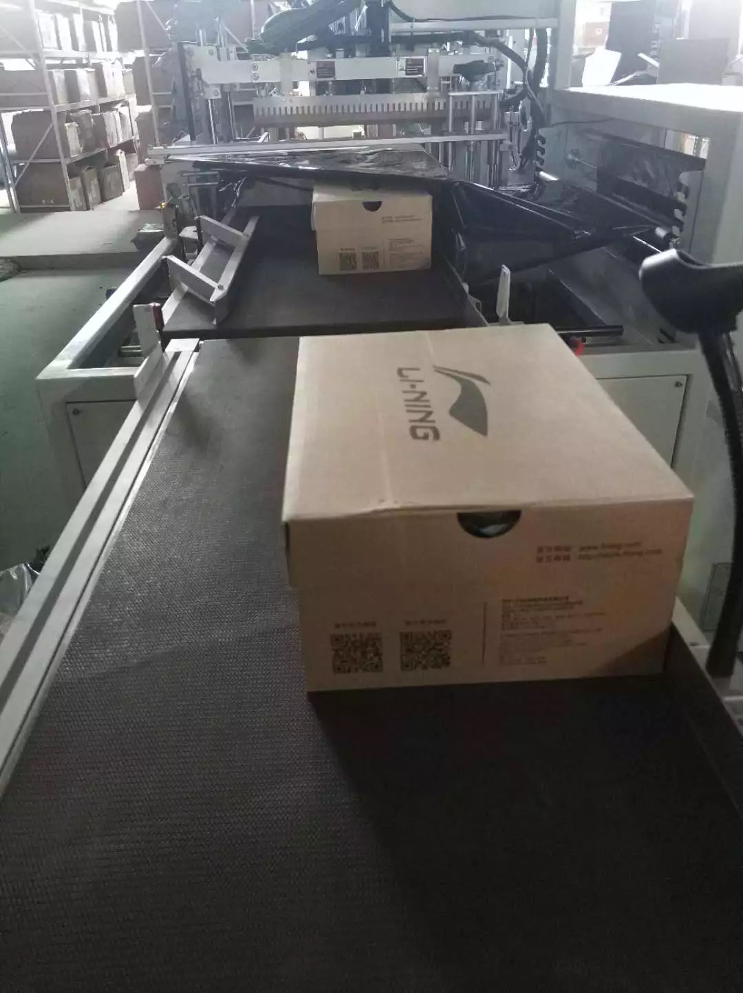 他是电商包装能手，618当天破1万单，所有老板争