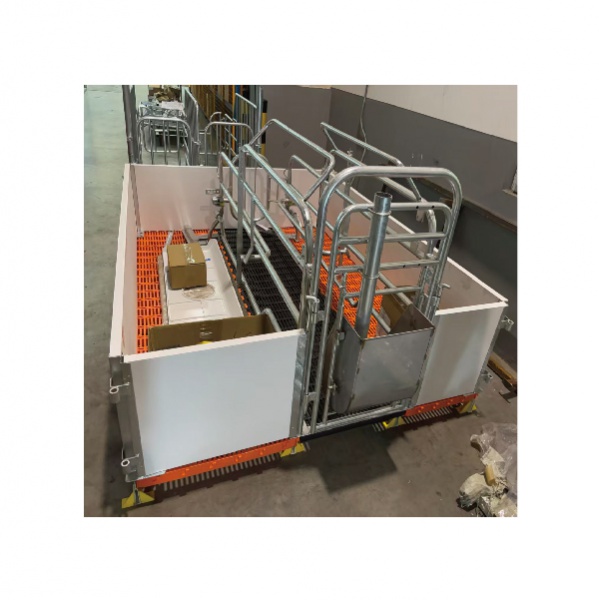 farrowing stall