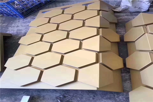 Aluminum veneer curtain wall is a good decoration material