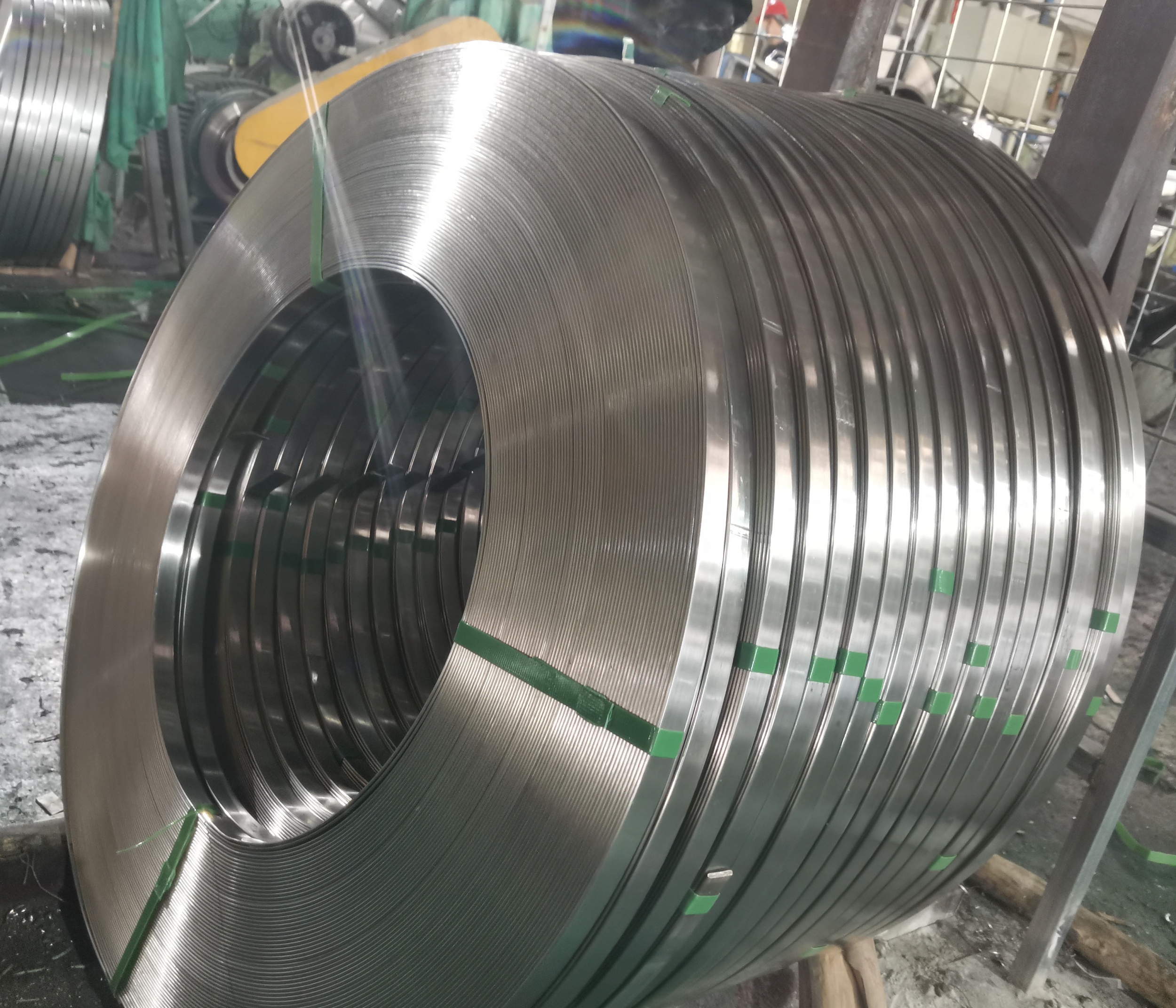 Technological Transformation and Green Production in Steel Processing