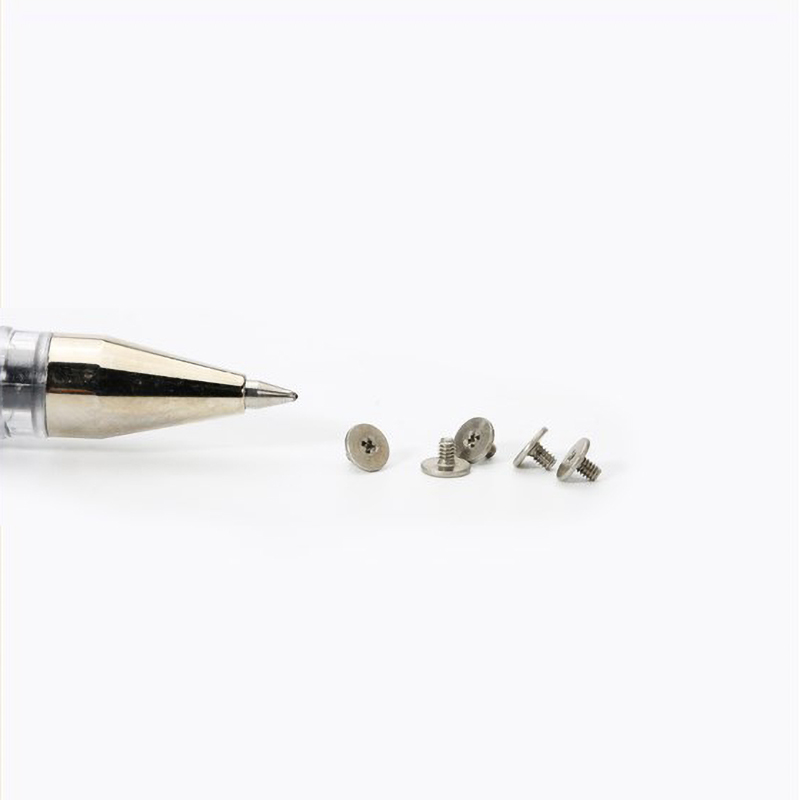 CD thread screw