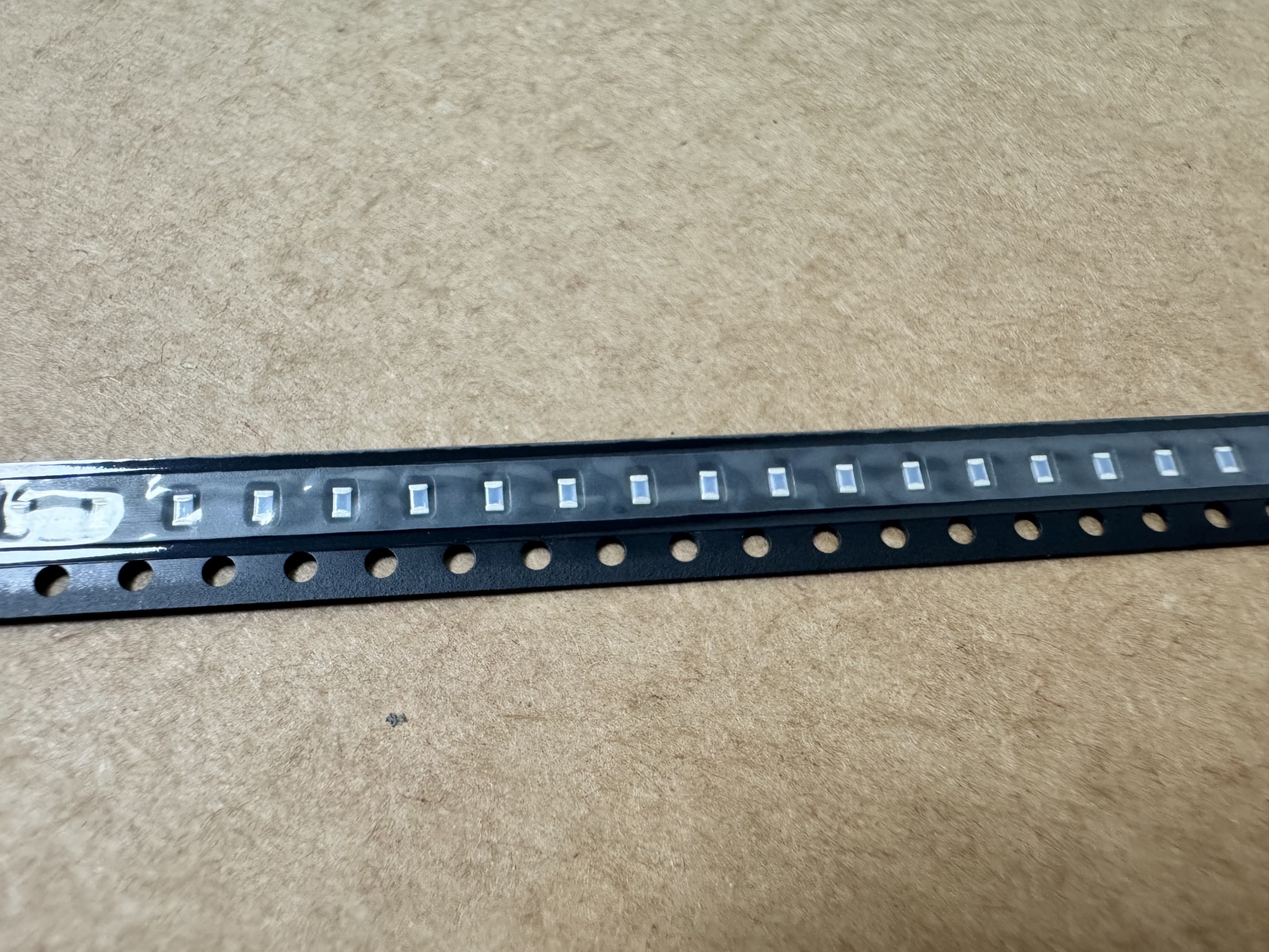 SMD 0603 Pt1000B 32207638 SMD0603铂金薄膜温度传感器-50/+130°C