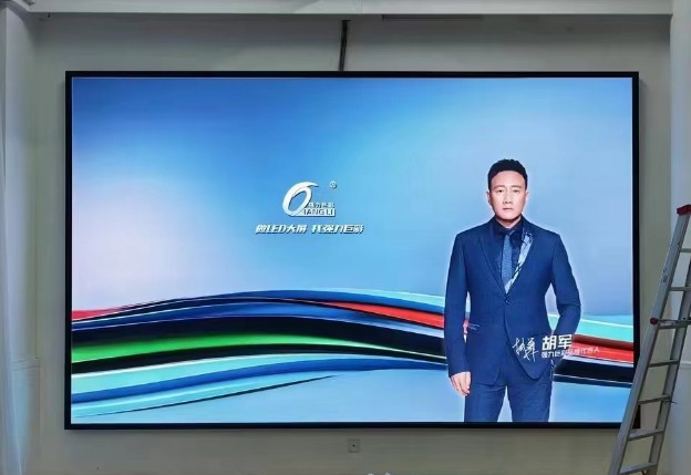 LED显示屏可以当家庭电视使用吗