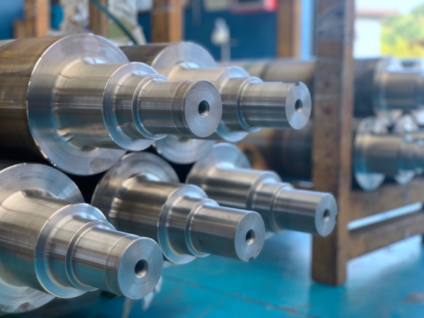 Newly manufactured cylinder cores and roller cores