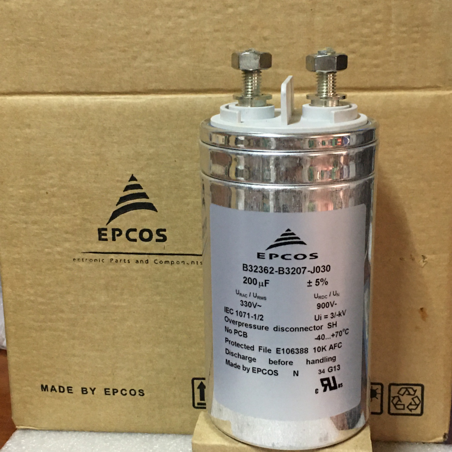 Siemens Robicon 6SR3950-0SM72-0AD0 Film Capacitor 13500uF, 1300V, 6SR3950-0SM73-0AD0, 13500uF,1300V