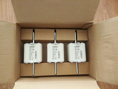 3NE3335 Siemens FUSE LINK SITOR - 560 AMPS, 1000VOLT AC 50KA, VDE 0636