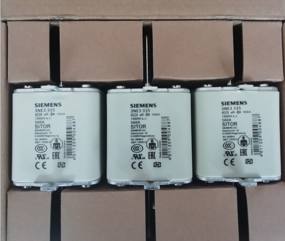 3NE3335 Siemens FUSE LINK SITOR - 560 AMPS, 1000VOLT AC 50KA, VDE 0636