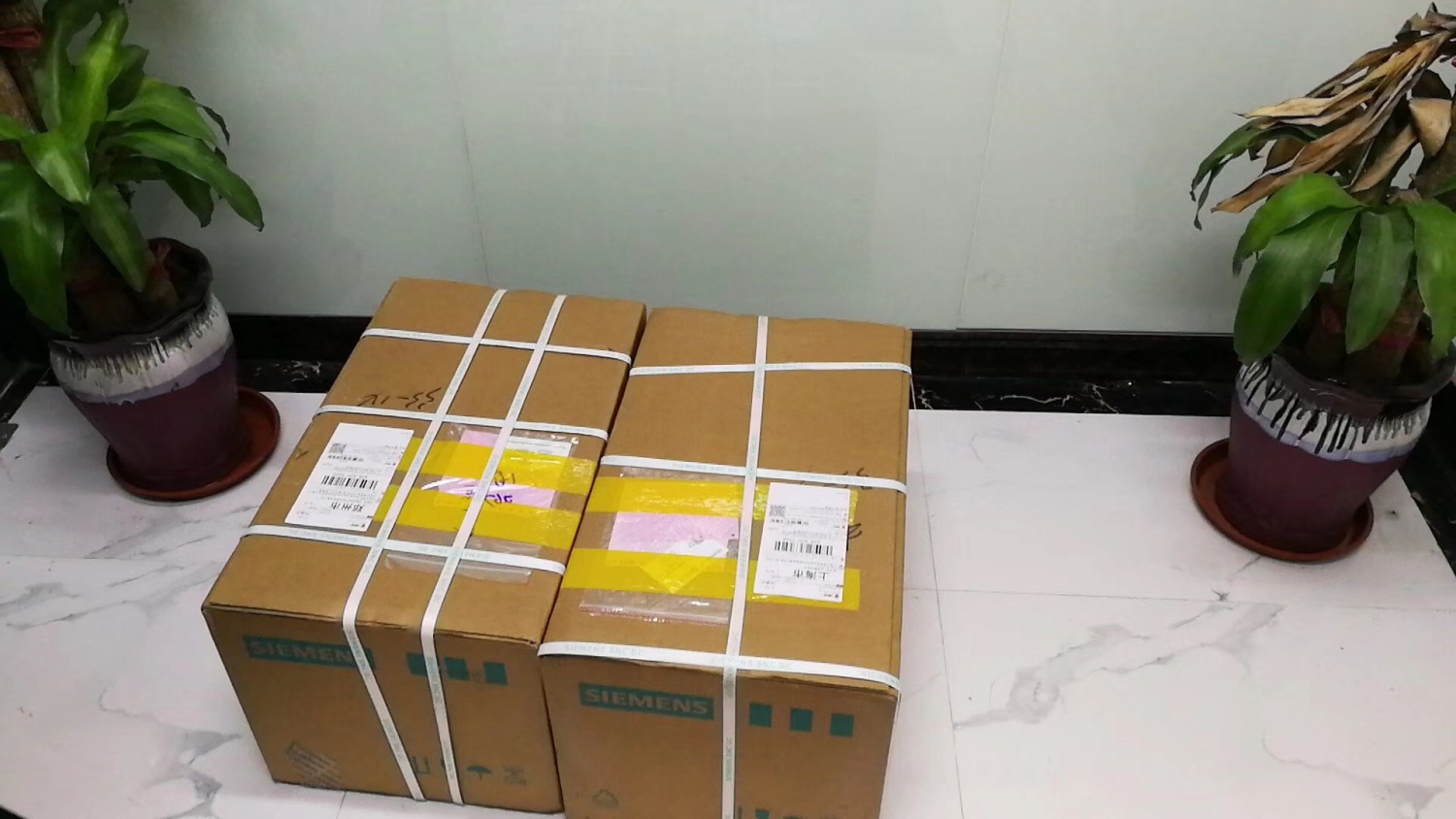 A1A098194, 6SR0960-0CB01-0AA0 Siemens GH180 Robicon Backplane PCA, COATED, ISA BACKPLANE
