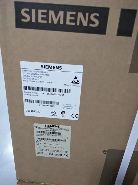 6SE7023-0UD61 SIMOVERT MASTERDRIVES VECTOR CONTROL INVERTER COMPACT UNIT, IP20 675-810V DC
