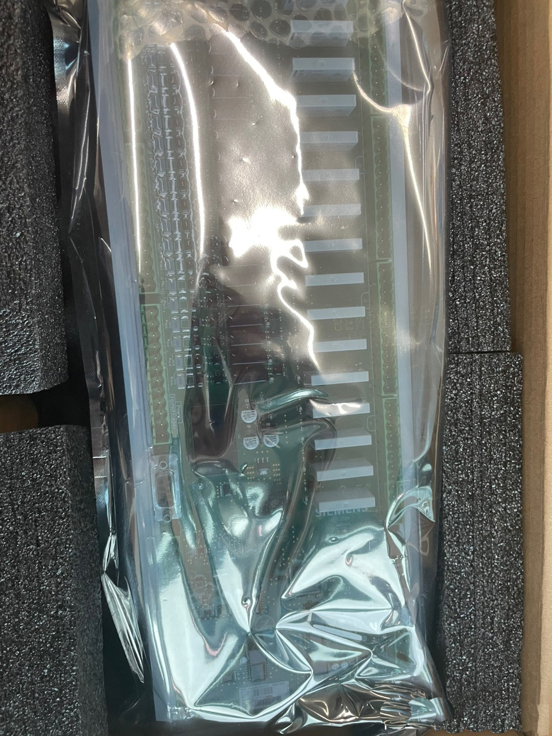 A5E32100313, 6SR0960-0CC07-1AD0, Siemens SINAMICS PERFECT HARMONY GH180 24VDC User I/O Board
