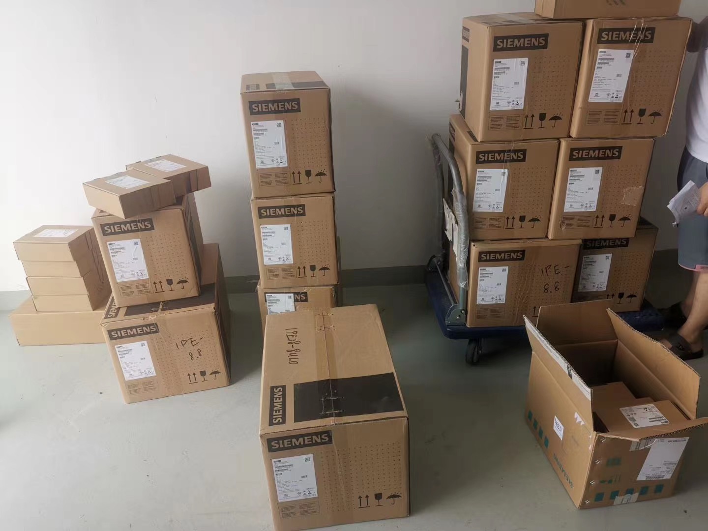 6SR0960-0AM60-0AD0, A5E34890686001, 6SR0960-0AM82-0AD0, A5E34621797001