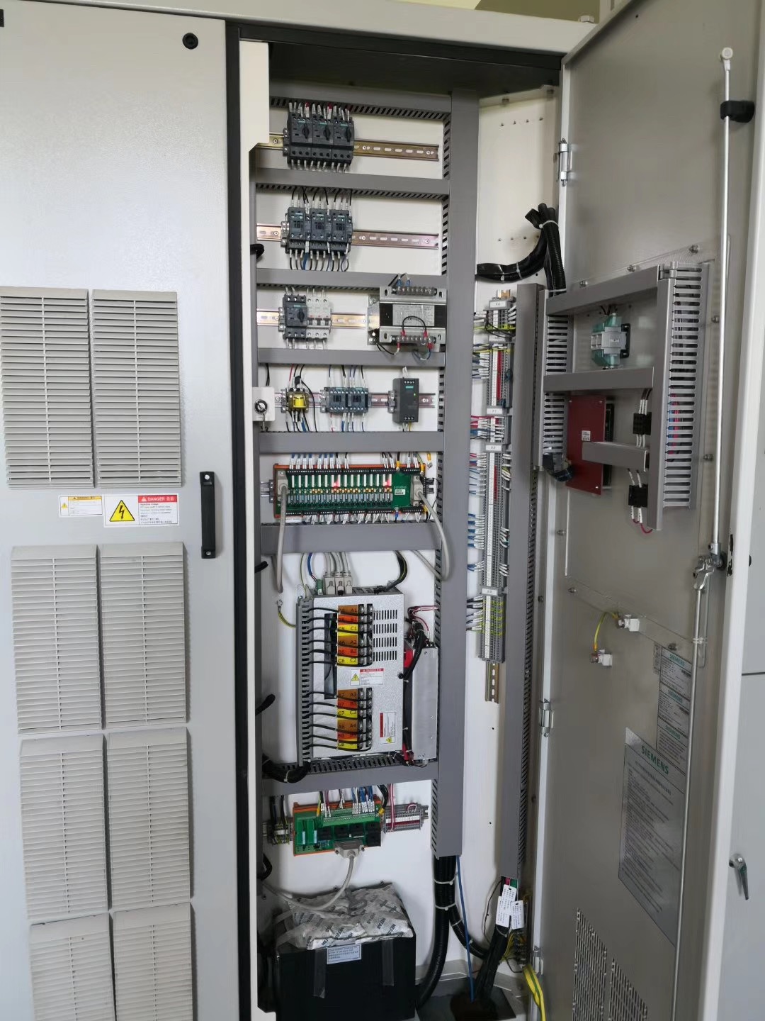 6SR3902-0AG00-0AD0, 6SR4902-0AG01-0AD0, 6SR3902-0AG03-0AD0, 6SR4902-0AG00-0AM1, Siemens 315A Power Cell