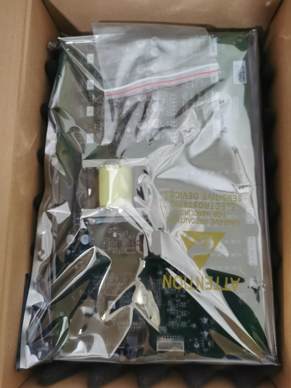 Siemens Cell control board, A5E34621797072, PCA 630/690/750V ACCB, 6SR0960-0AM72-0AD0