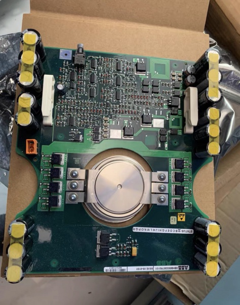 ABB 3BHB003230R0101 Medium voltage inverter GVC704AE01